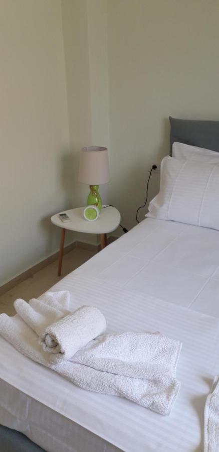 Alexandra'S Apartments - Port Of Zante מראה חיצוני תמונה