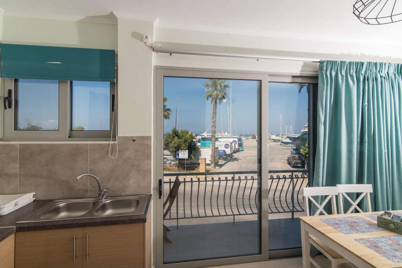 Alexandra'S Apartments - Port Of Zante מראה חיצוני תמונה